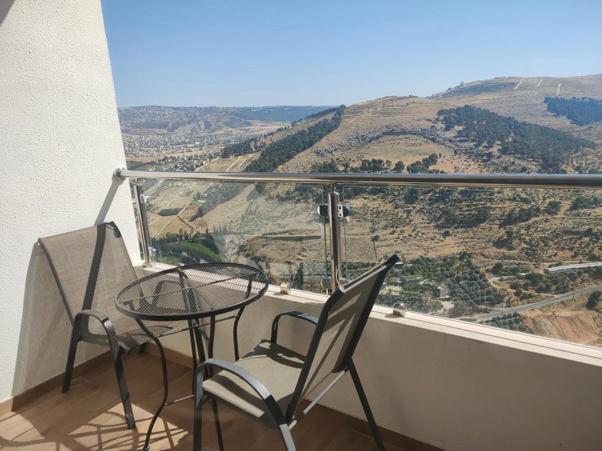 Sindyan Resort Amman Exterior foto